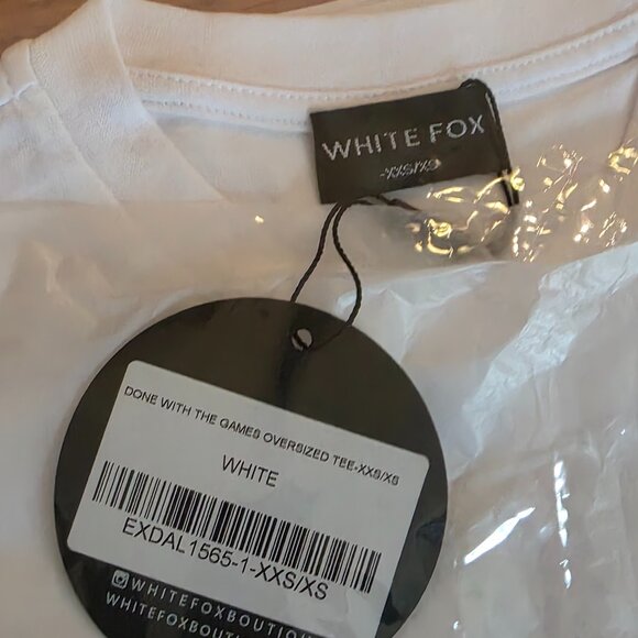 White Fox Tee - Picture 4 of 7